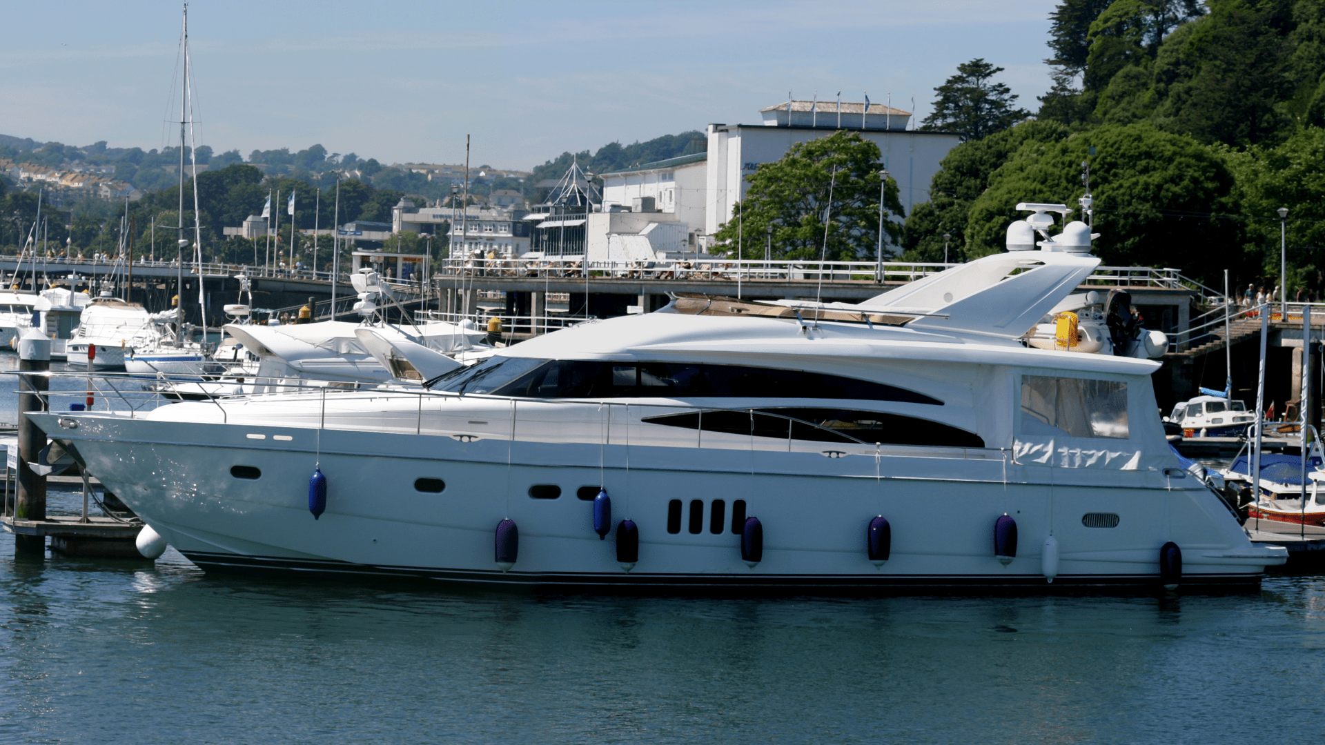 Private yacht hire in Gran Canaria